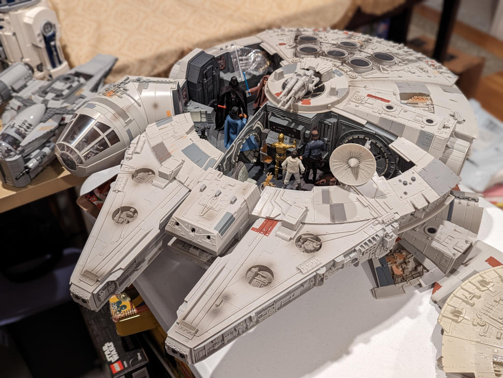 Hasbro Millennium Falcon